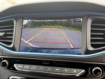 HYUNDAI IONIQ 1.6 h-GDi GPF Premium Hatchback 5dr Petrol Hybrid DCT Euro 6 (s/
