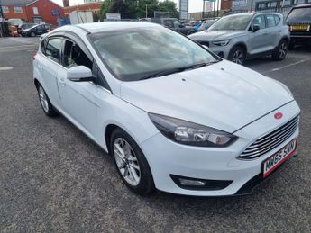 Ford Focus 1.0T EcoBoost Zetec Hatchback 5dr Petrol Manual Euro 6 (s/s) (12
