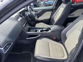 JAGUAR F-PACE 2.0 D180 R-Sport SUV 5dr Diesel Auto AWD Euro 6 (s/s) (180 ps)