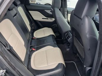 JAGUAR F-PACE 2.0 D180 R-Sport SUV 5dr Diesel Auto AWD Euro 6 (s/s) (180 ps)