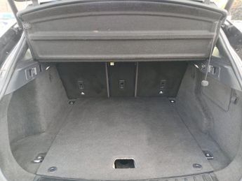 JAGUAR F-PACE 2.0 D180 R-Sport SUV 5dr Diesel Auto AWD Euro 6 (s/s) (180 ps)