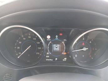 JAGUAR F-PACE 2.0 D180 R-Sport SUV 5dr Diesel Auto AWD Euro 6 (s/s) (180 ps)