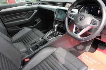 VOLKSWAGEN PASSAT 1.4 TSI 13kWh GTE Advance Estate 5dr Petrol Plug-in Hybrid DSG E