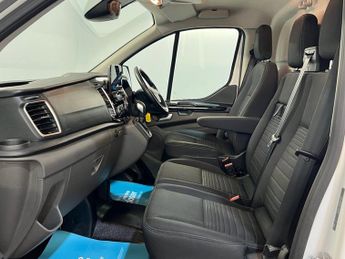 FORD TRANSIT CUSTOM 2.0 300 EcoBlue Limited Panel Van 5dr Diesel Auto L2 H1 Euro 6 (
