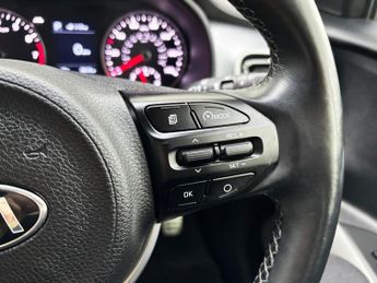 KIA STONIC 1.0 T-GDi 4 SUV 5dr Petrol DCT Euro 6 (s/s) (118 bhp)