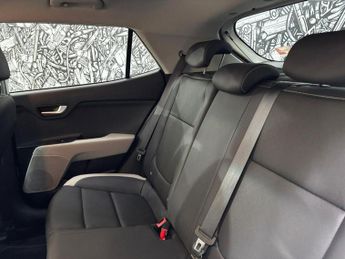 KIA STONIC 1.0 T-GDi 4 SUV 5dr Petrol DCT Euro 6 (s/s) (118 bhp)