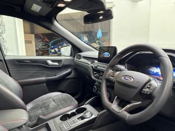 FORD KUGA 2.5 Duratec 14.4kWh ST-Line X Edition SUV 5dr Petrol Plug-in Hyb
