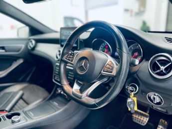MERCEDES-BENZ GLA 2.1 GLA200d AMG Line (Premium) SUV 5dr Diesel 7G-DCT Euro 6 (s/s