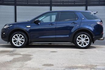 LAND ROVER DISCOVERY SPORT 2.0 TD4 HSE SUV 5dr Diesel Auto 4WD Euro 6 (s/s) (180 ps)