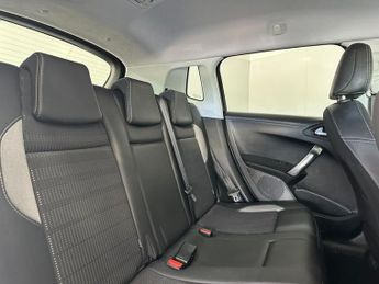 PEUGEOT 2008 1.6 BlueHDi Allure SUV 5dr Diesel Manual Euro 6 (s/s) (120 ps)
