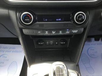 HYUNDAI KONA 1.0 T-GDi Blue Drive Premium SUV 5dr Petrol Manual Euro 6 (s/s)