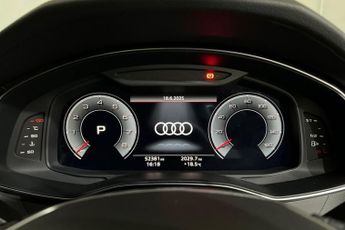 AUDI A6 SALOON 2.0 TFSI 45 Black Edition Saloon 4dr Petrol S Tronic quattro Eur