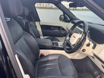 LAND ROVER RANGE ROVER 3.0 D350 MHEV Autobiography SUV 5dr Diesel Auto 4WD Euro 6 (s/s)