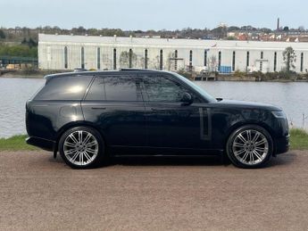 LAND ROVER RANGE ROVER 3.0 D350 MHEV Autobiography SUV 5dr Diesel Auto 4WD Euro 6 (s/s)