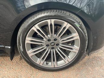 LAND ROVER RANGE ROVER 3.0 D350 MHEV Autobiography SUV 5dr Diesel Auto 4WD Euro 6 (s/s)