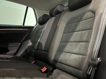 VOLKSWAGEN GOLF 2.0 TDI BlueMotion Tech GT Hatchback 5dr Diesel DSG Euro 6 (s/s)