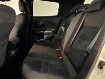 NISSAN JUKE 1.5 dCi N-Connecta SUV 5dr Diesel Manual Euro 6 (s/s) (110 ps)