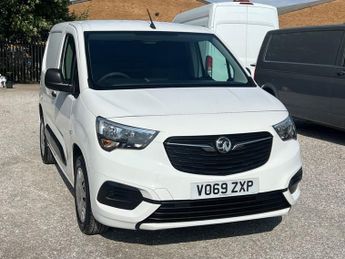 Vauxhall Combo 1.6 Turbo D 2300 Sportive Panel Van 4dr Diesel Manual L1 H1 Euro