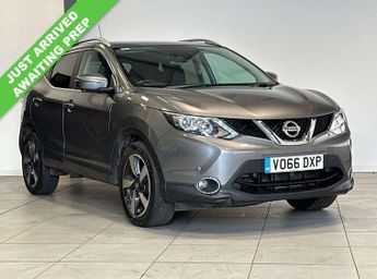 Nissan Qashqai 1.6 dCi N-Connecta SUV 5dr Diesel XTRON 2WD Euro 6 (s/s) (130 ps