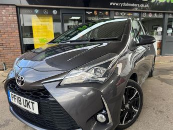 Toyota Yaris 1.5 VVT-i Design Hatchback 5dr Petrol Manual Euro 6 (111 ps)