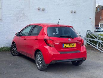 TOYOTA YARIS 1.33 Dual VVT-i Icon Hatchback 5dr Petrol Manual Euro 6 (99 ps)