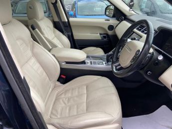 LAND ROVER RANGE ROVER SPORT 3.0 SD V6 Autobiography Dynamic SUV 5dr Diesel Auto 4WD Euro 6 (