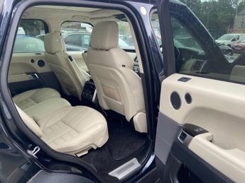 LAND ROVER RANGE ROVER SPORT 3.0 SD V6 Autobiography Dynamic SUV 5dr Diesel Auto 4WD Euro 6 (