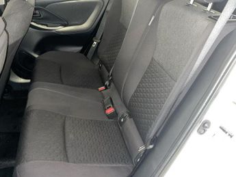 TOYOTA YARIS CROSS 1.5 VVT-h Icon SUV 5dr Petrol Hybrid E-CVT Euro 6 (s/s) (116 ps)