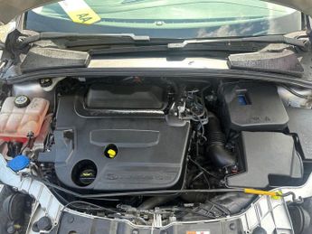 FORD FOCUS 2.0 TDCi Titanium X Hatchback 5dr Diesel Powershift Euro 5 (163 