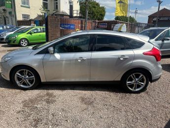 FORD FOCUS 2.0 TDCi Titanium X Hatchback 5dr Diesel Powershift Euro 5 (163 