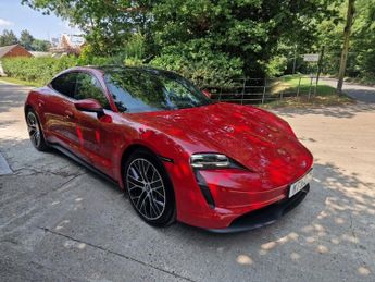 Porsche Taycan Performance Plus 93.4kWh Saloon 4dr Electric Auto RWD (476 ps)