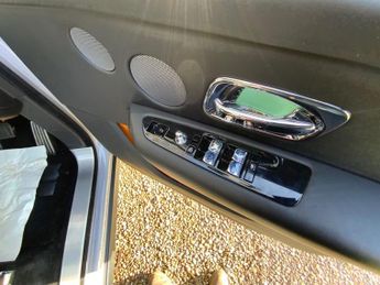 ROLLS-ROYCE CULLINAN 6.75 V12 SUV 5dr Petrol Auto 4WD Euro 6 (563 bhp)