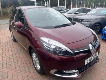 Renault Scenic 1.5 dCi Dynamique TomTom MPV 5dr Diesel EDC Euro 5 (110 ps)