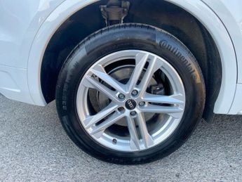 AUDI Q5 2.0 TFSI 45 S line SUV 5dr Petrol S Tronic quattro Euro 6 (s/s) 