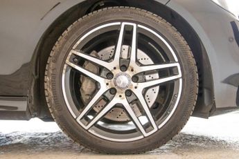 MERCEDES-BENZ E-CLASS 3.0 E350 V6 BlueTEC AMG Night Edition (Premium) Estate 5dr Diese