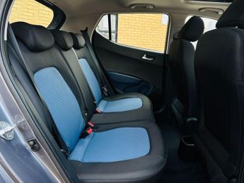 HYUNDAI I10 1.2 Premium SE Hatchback 5dr Petrol Auto Euro 6 (87 ps)