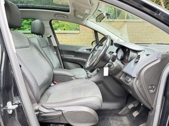 VAUXHALL MERIVA 1.4T 16V SE MPV 5dr Petrol Manual Euro 5 (140 ps)
