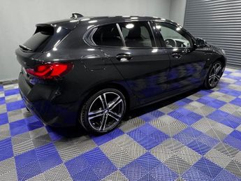 BMW 1 SERIES 1.5 118i M Sport (LCP) Hatchback 5dr Petrol DCT Euro 6 (s/s) (13