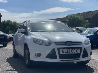 Ford Focus 1.6 Zetec Hatchback 5dr Petrol Manual Euro 5 (105 ps)