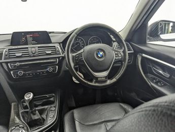 BMW 3 SERIES 2.0 318d Luxury Touring 5dr Diesel Manual Euro 6 (s/s) (150 ps)