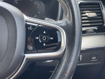 VOLVO XC90 2.0 D5 R-Design SUV 5dr Diesel Geartronic 4WD Euro 6 (s/s) (225 