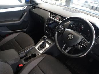 SKODA OCTAVIA 1.0 TSI GPF SE Technology Hatchback 5dr Petrol DSG Euro 6 (s/s) 