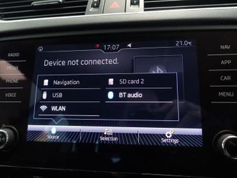 SKODA OCTAVIA 1.0 TSI GPF SE Technology Hatchback 5dr Petrol DSG Euro 6 (s/s) 