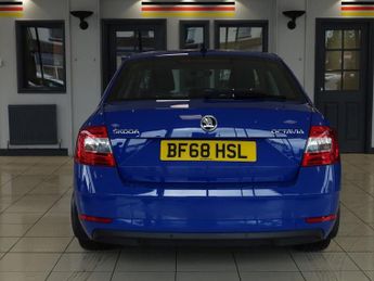 SKODA OCTAVIA 1.0 TSI GPF SE Technology Hatchback 5dr Petrol DSG Euro 6 (s/s) 