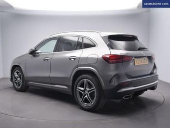MERCEDES-BENZ GLA CLASS 1.3 GLA200 MHEV AMG Line (Executive) SUV 5dr Petrol Hybrid 7G-DC