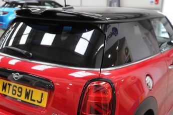 MINI HATCH 2.0 Cooper S Sport Hatchback 3dr Petrol Steptronic Euro 6 (s/s) 