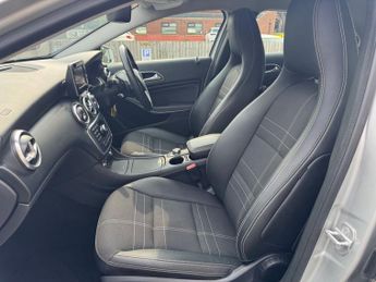 MERCEDES-BENZ A-CLASS 1.6 A180 BlueEfficiency Sport Hatchback 5dr Petrol 7G-DCT Euro 6