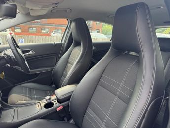 MERCEDES-BENZ A-CLASS 1.6 A180 BlueEfficiency Sport Hatchback 5dr Petrol 7G-DCT Euro 6