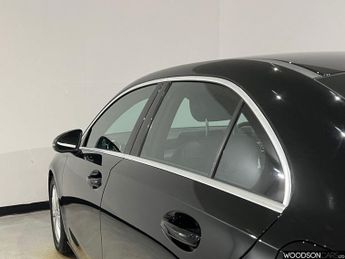 MERCEDES-BENZ A-CLASS 1.3 A200 Sport Saloon 4dr Petrol 7G-DCT Euro 6 (s/s) (163 ps)