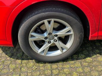 AUDI Q3 1.4 TFSI CoD Sport SUV 5dr Petrol S Tronic Euro 6 (s/s) (150 ps)